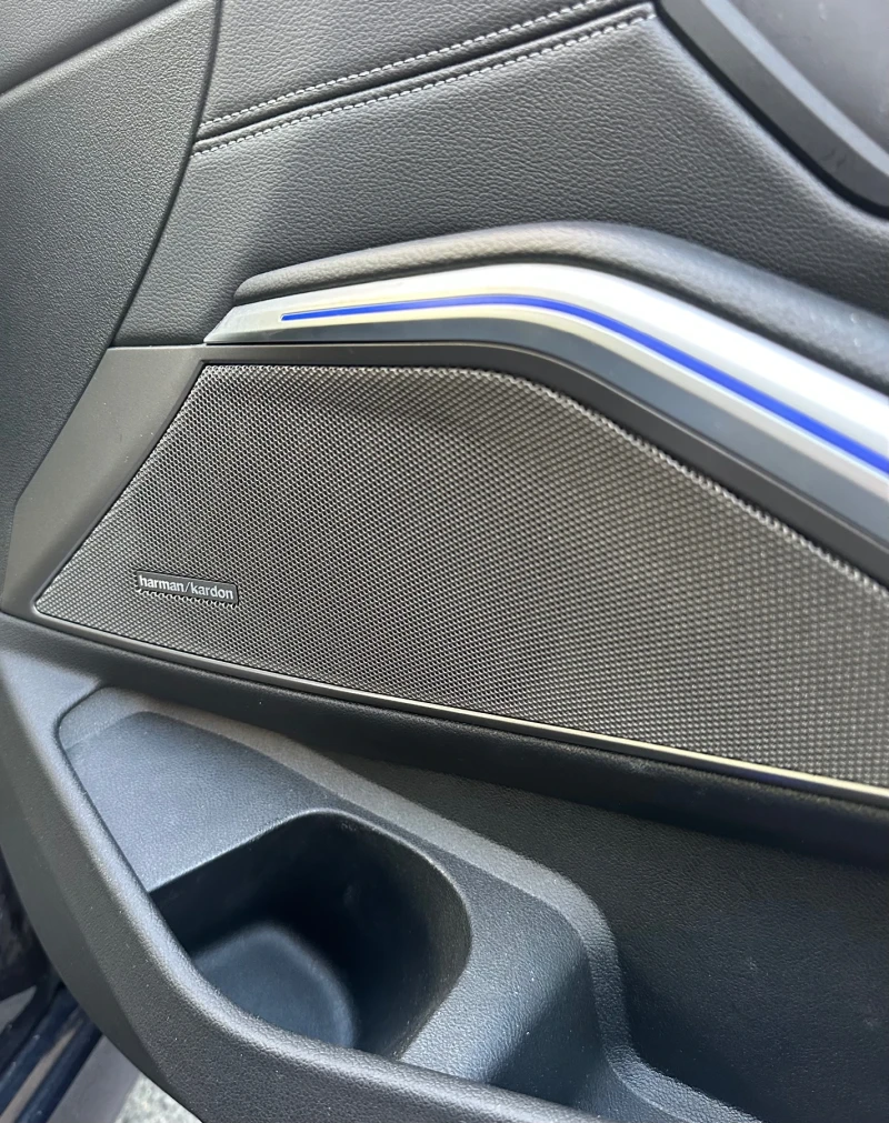 BMW 340 M340i Xdrive | Tansanitblau II Metallic, снимка 17 - Автомобили и джипове - 51304483