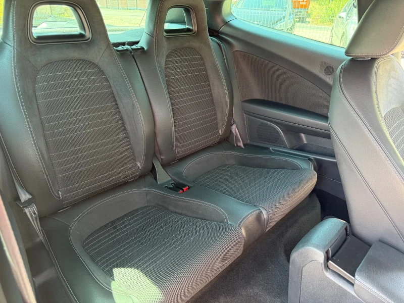 VW Scirocco 2.0TDI 195000kmЛИЗИНГ!!!, снимка 13 - Автомобили и джипове - 51339920