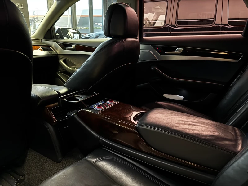 Audi A8 3.0 TDI Quattro FULL LED, снимка 13 - Автомобили и джипове - 52396111