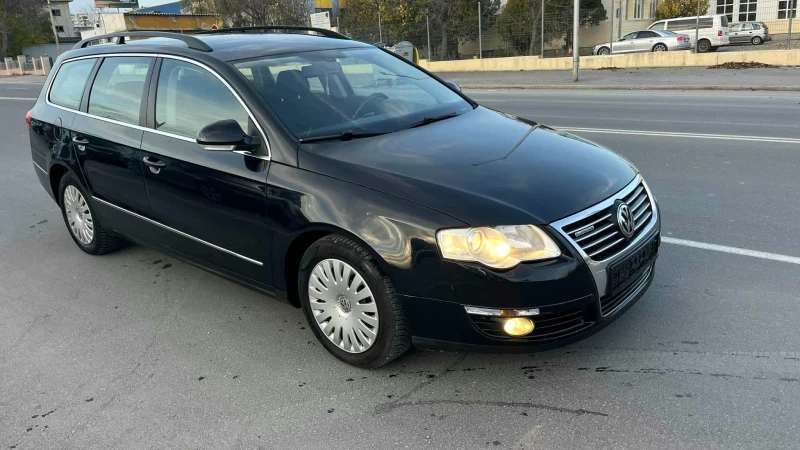 VW Passat 1.9 TDI, снимка 2 - Автомобили и джипове - 52598643