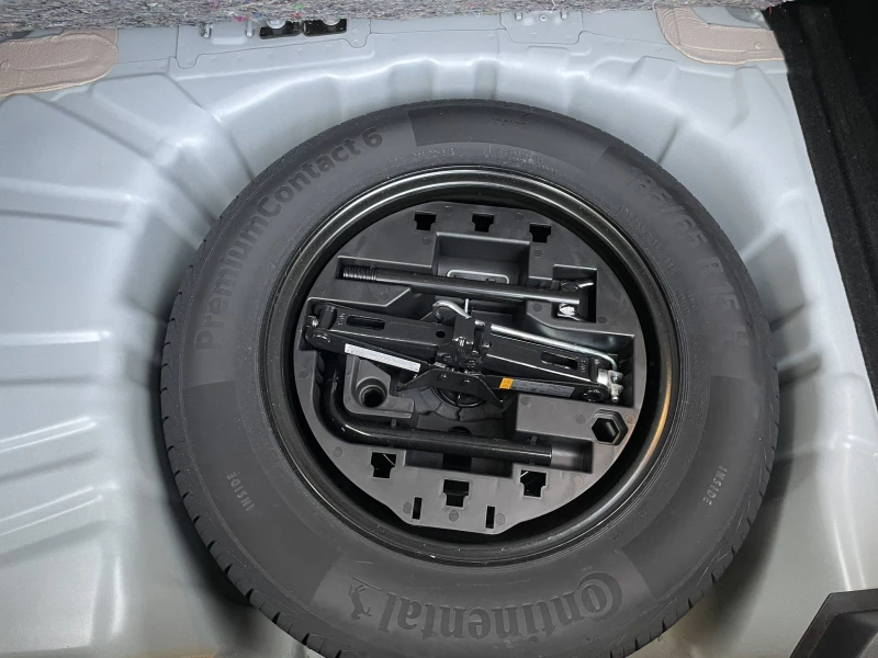 Renault Clio V 1.0TCe 90hp, снимка 16 - Автомобили и джипове - 52722155