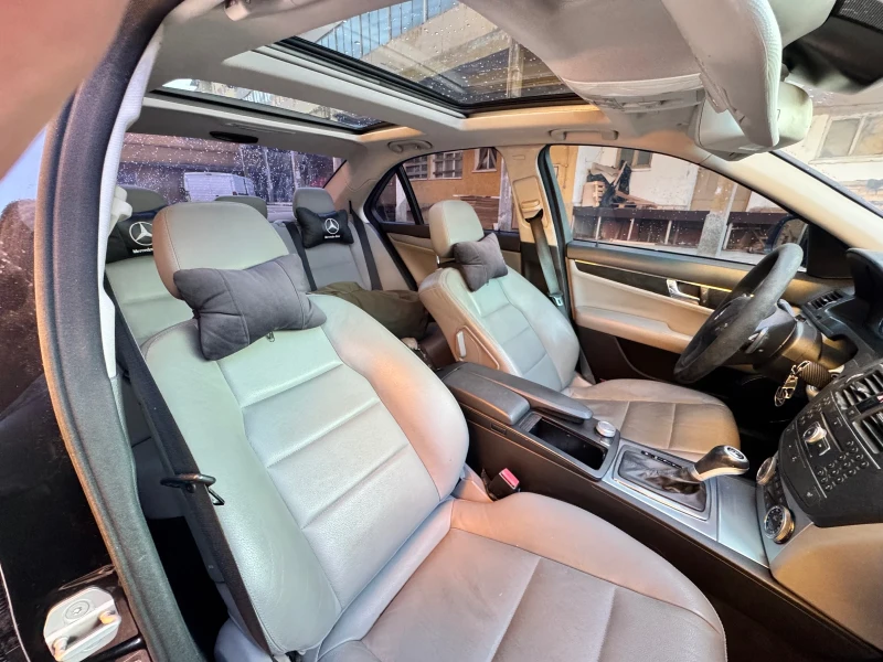 Mercedes-Benz C 320 AMG PACK, AVANTGARDE, PANO, 7G- Tronic, снимка 14 - Автомобили и джипове - 53154123