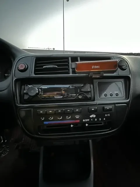 Honda Civic 6, снимка 8 - Автомобили и джипове - 53231365