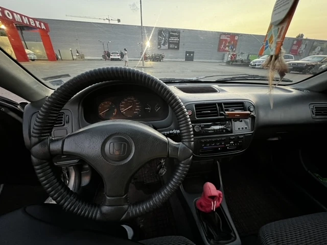 Honda Civic 6, снимка 7 - Автомобили и джипове - 53231365