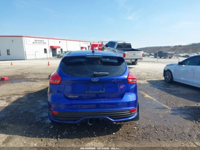 Ford Focus ST* MANUEL* SPORT SEATS, снимка 12 - Автомобили и джипове - 53769359