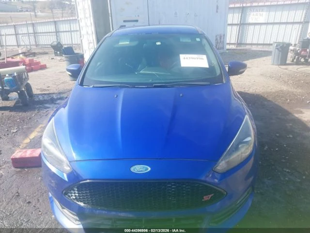 Ford Focus ST* MANUEL* SPORT SEATS, снимка 4 - Автомобили и джипове - 53769359