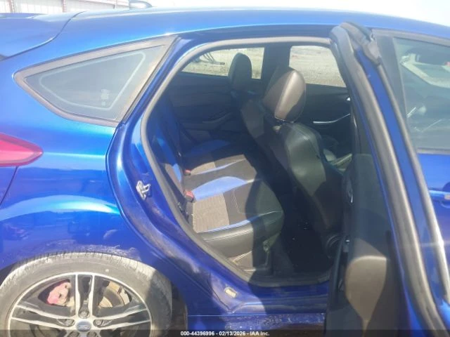 Ford Focus ST* MANUEL* SPORT SEATS, снимка 9 - Автомобили и джипове - 53769359