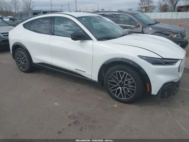 Ford Mustang Mach-E Premium AWD