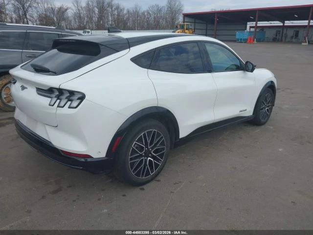 Ford Mustang Mach-E Premium AWD, снимка 4 - Автомобили и джипове - 55127079