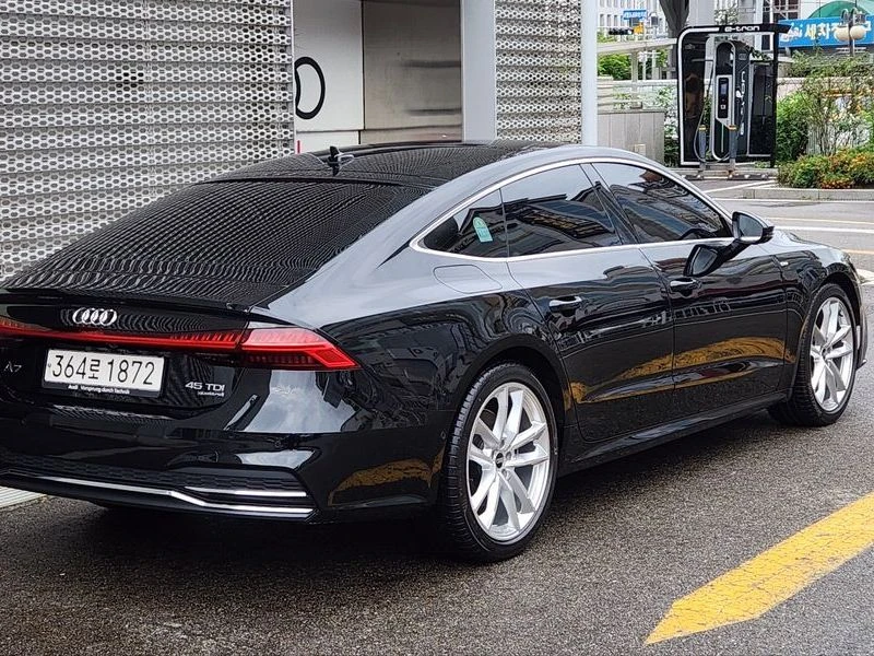 Audi A7 45 TDI | Quattro* 360 CAM* ВАКУМ* , снимка 2 - Автомобили и джипове - 56068833