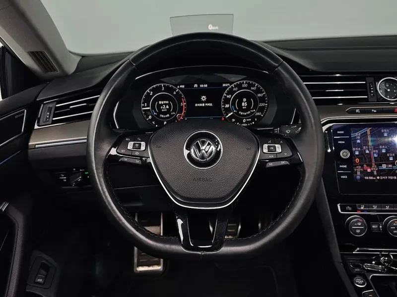 VW Arteon 2.0 TDI PRESTIGE, снимка 13 - Автомобили и джипове - 56294552