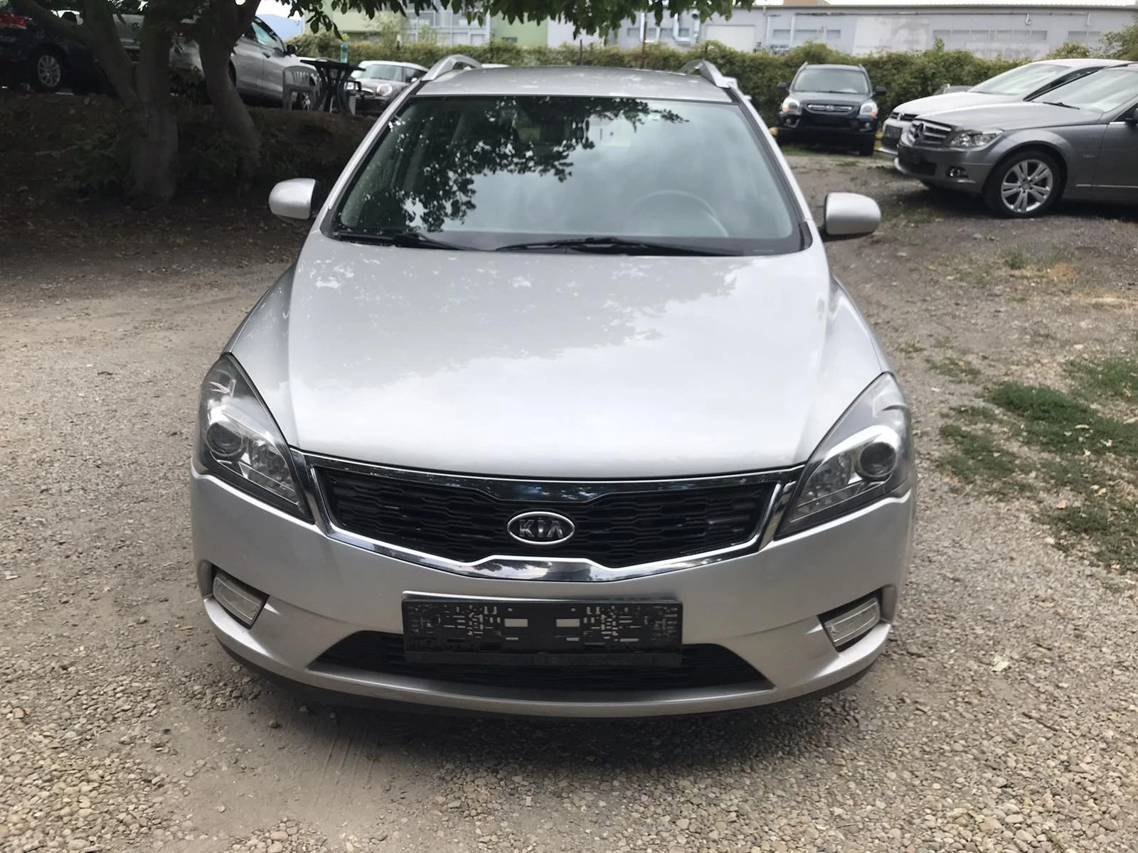 Kia Ceed 1.6 CRDI EURO 5 - изображение 2