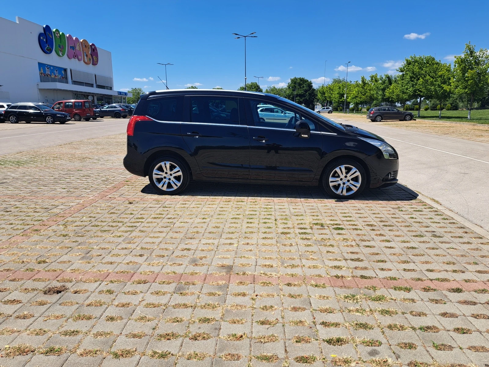 Peugeot 5008 2.0 HDI - изображение 6