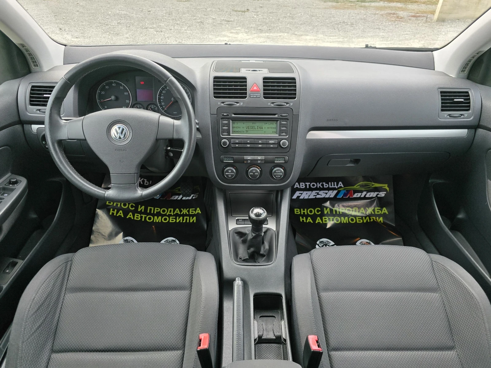 VW Golf 1.4 i 90 К.С. КЛИМАТРОНИК / НОВИ ГУМИ - изображение 8