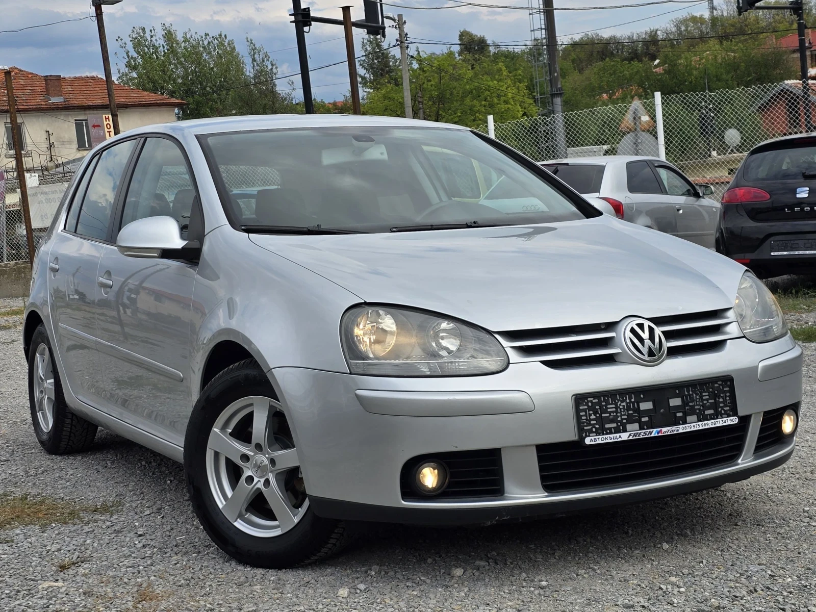 VW Golf 1.4 i 90 К.С. КЛИМАТРОНИК / НОВИ ГУМИ - изображение 2