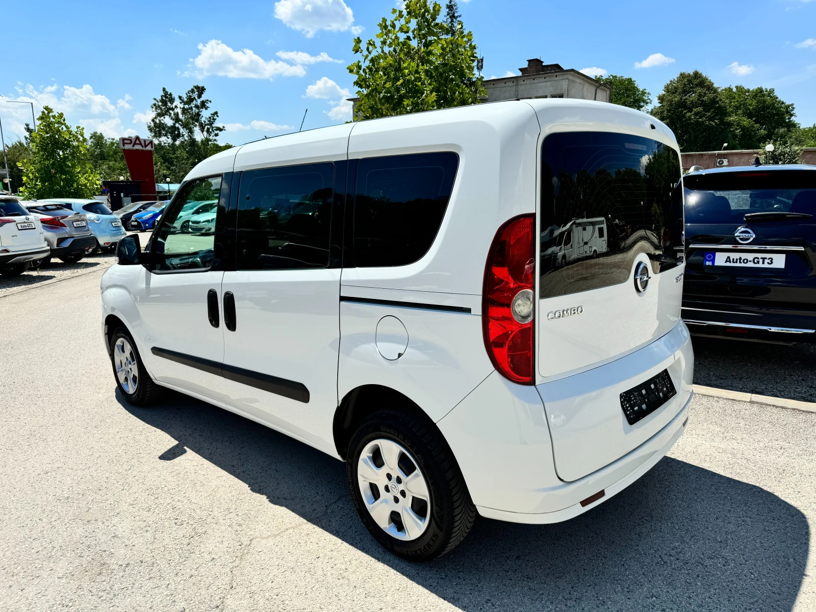 Fiat Doblo 1.6D 105k.с 6ск. 2015г. - изображение 6