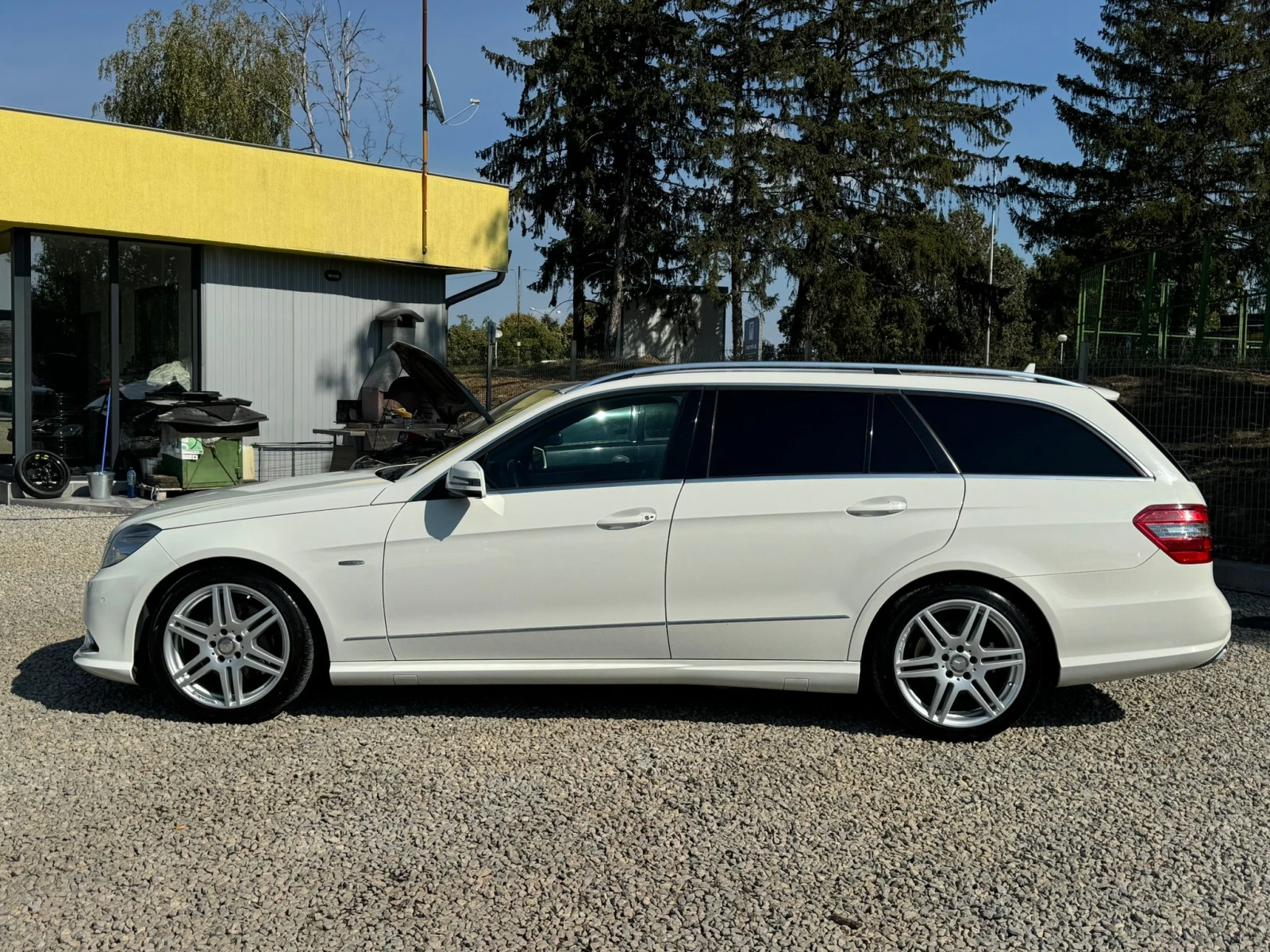 Mercedes-Benz E 350 /AMG ПАКЕТ 4X4 - изображение 8