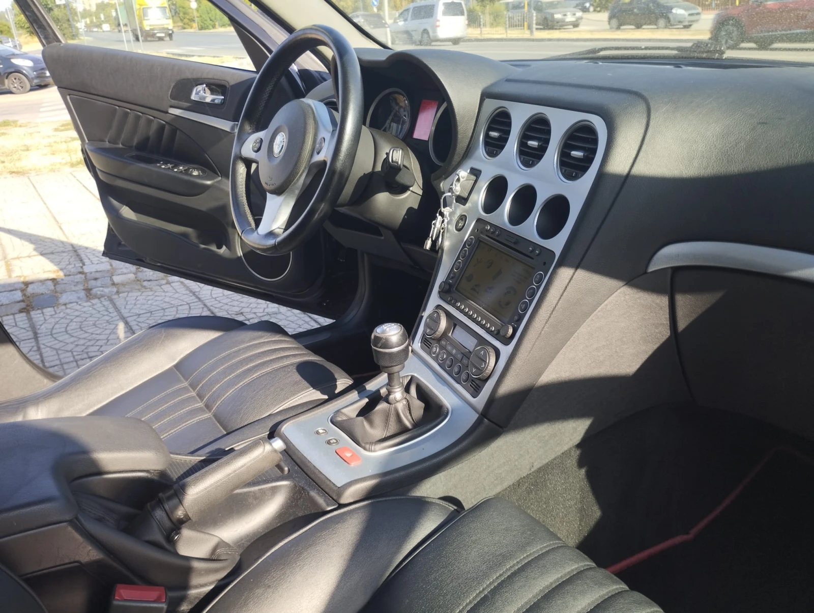 Alfa Romeo 159  Q4 3.2 JTS V6 4X4 260 к.с - изображение 4