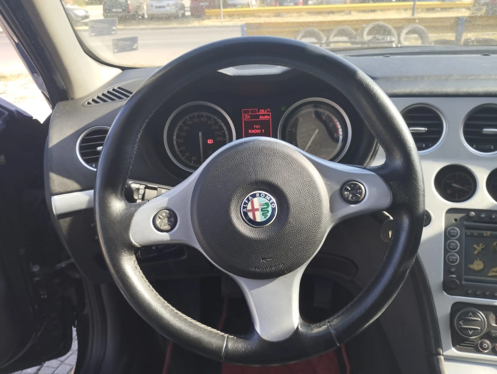 Alfa Romeo 159  Q4 3.2 JTS V6 4X4 260 к.с - изображение 3