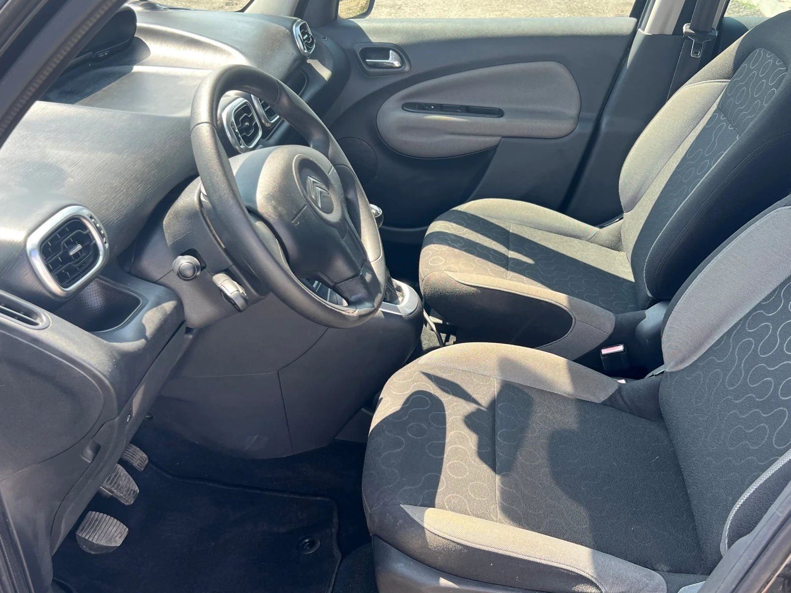 Citroen C3 Picasso 92 кс - изображение 8