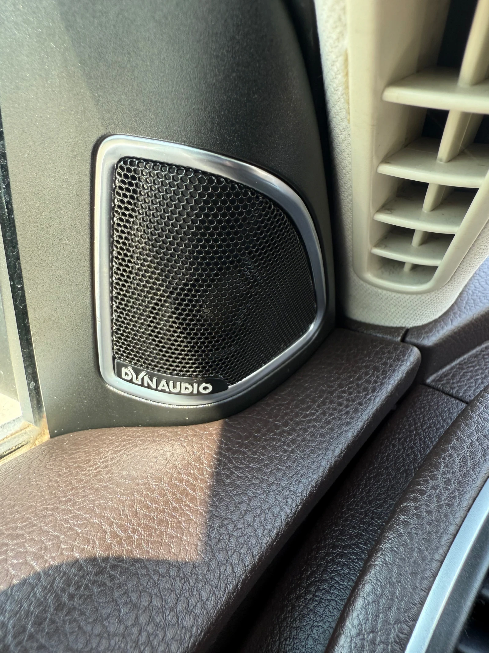 VW Passat 2.0TDI 4x4 ��������� Highline  | Mobile.bg � ����������� 13