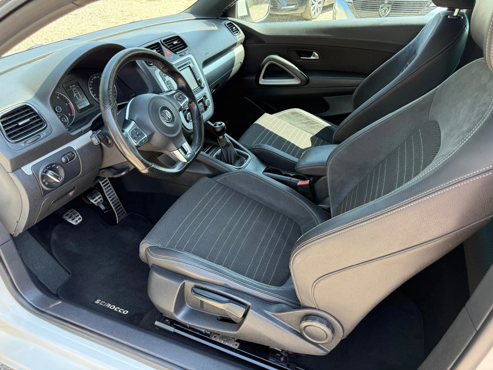 VW Scirocco 2.0TDI 195000kmЛИЗИНГ!!! - изображение 9