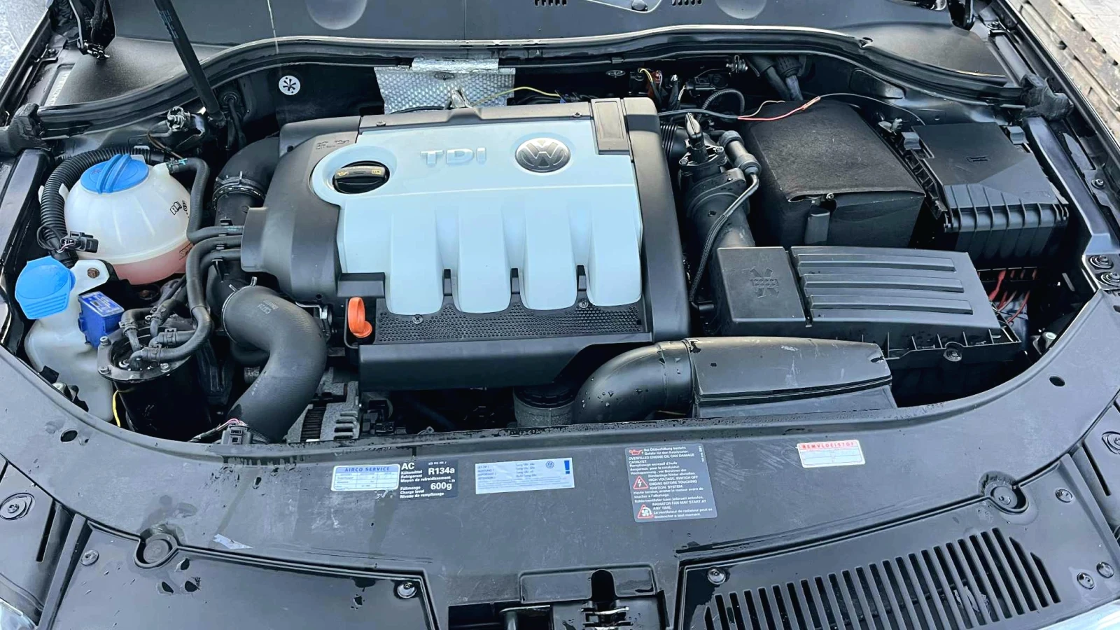 VW Passat 1.9 TDI | Mobile.bg   13