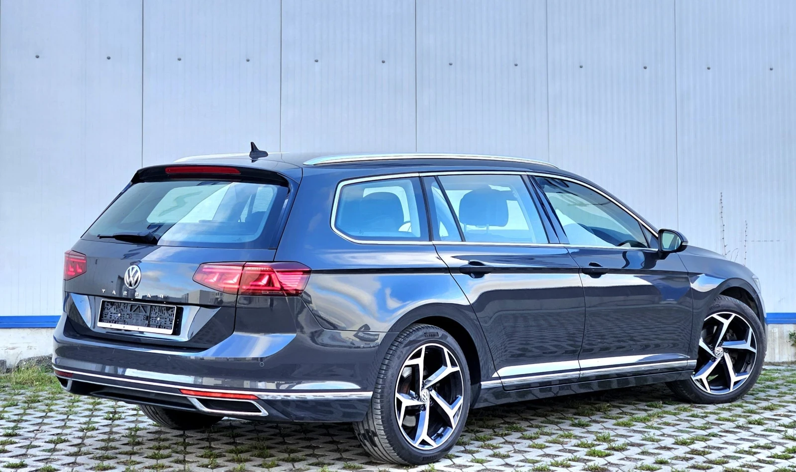 VW Passat VirtualCockpit, IQ-light, Камера - изображение 4