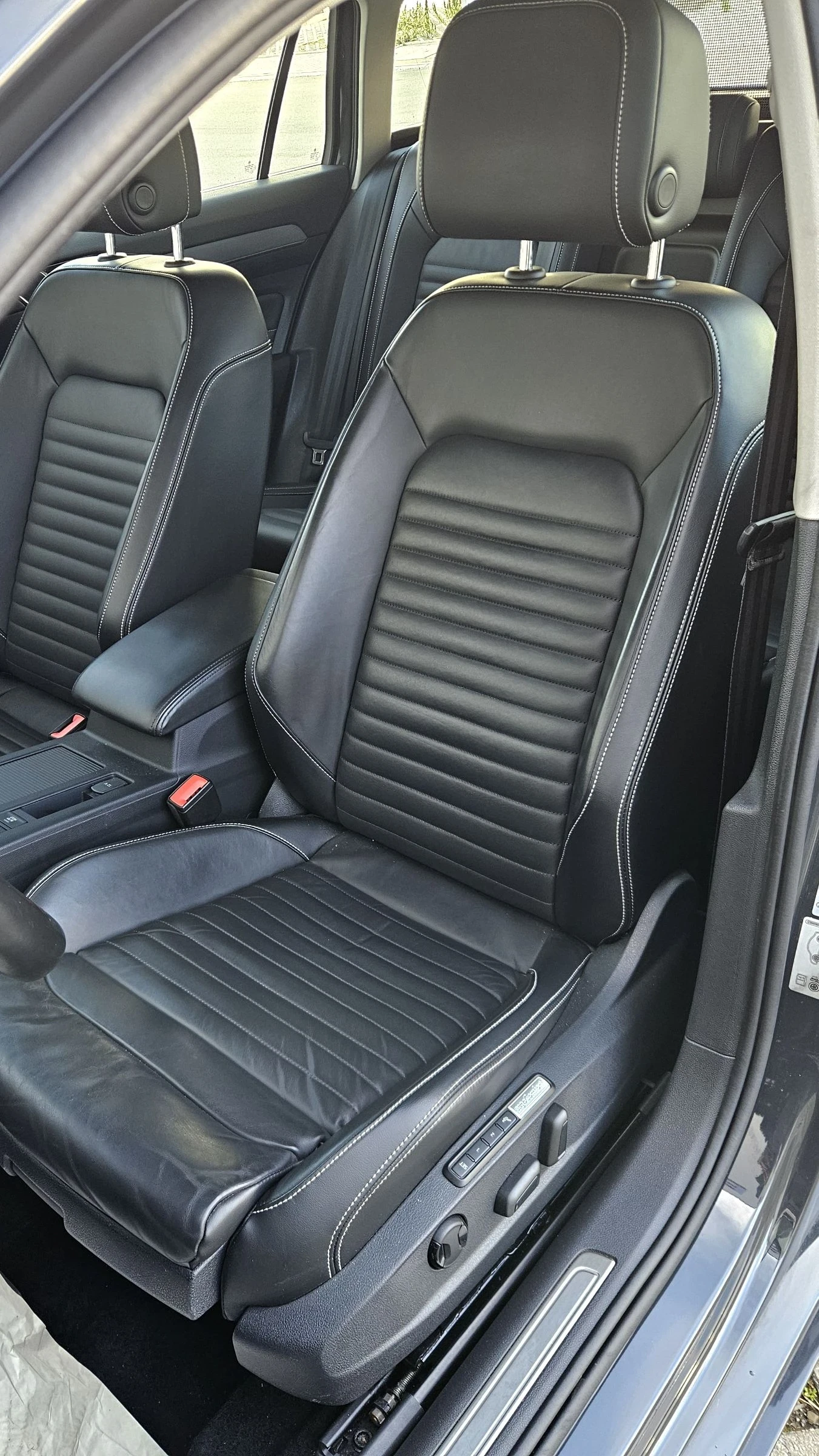 VW Passat VirtualCockpit, IQ-light, ������ | Mobile.bg � ����������� 11