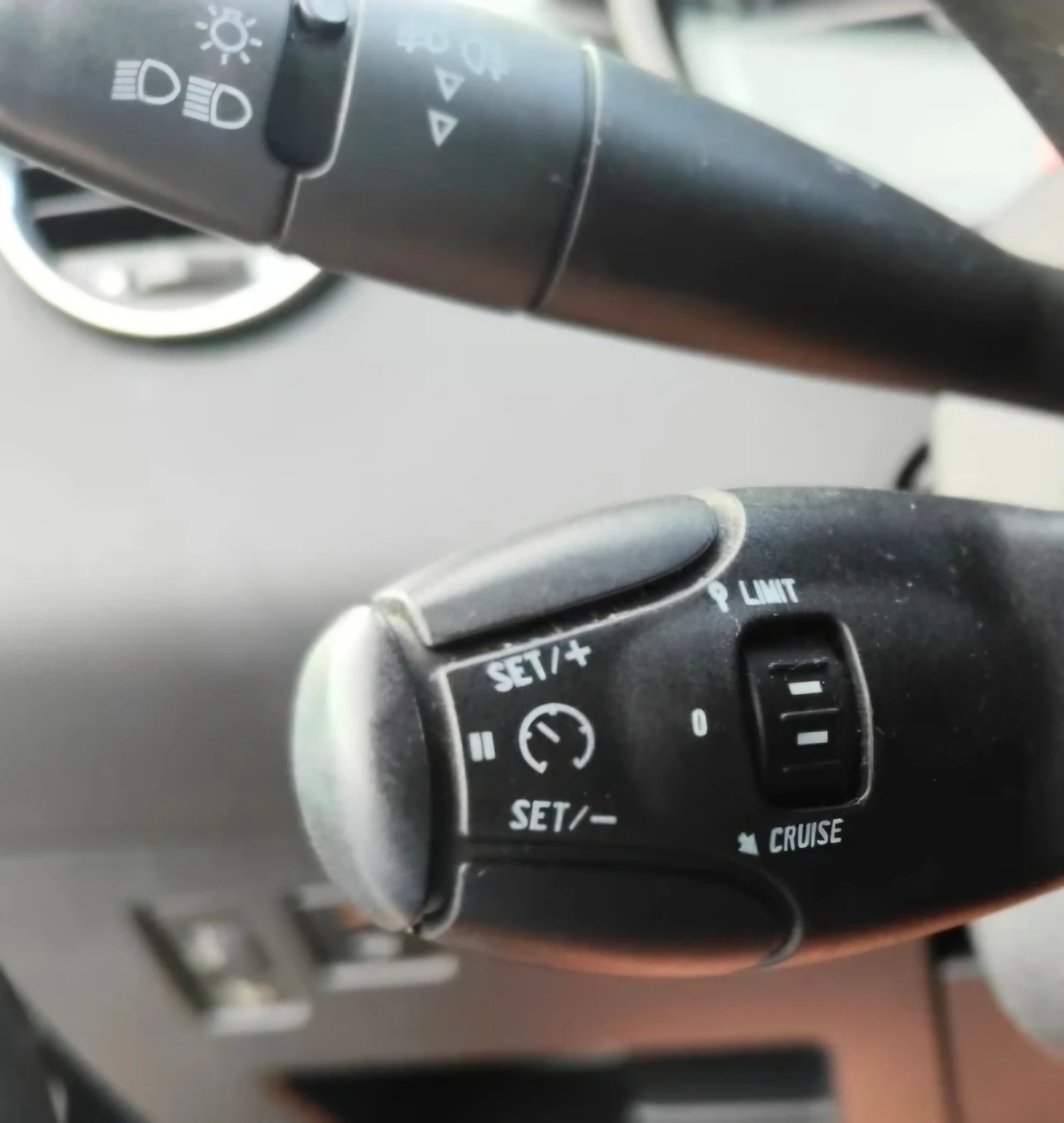 Peugeot 308 1.6 eHDI - 112 к.с.-Обслужено, снимка 6 - Автомобили и джипове - 55393831