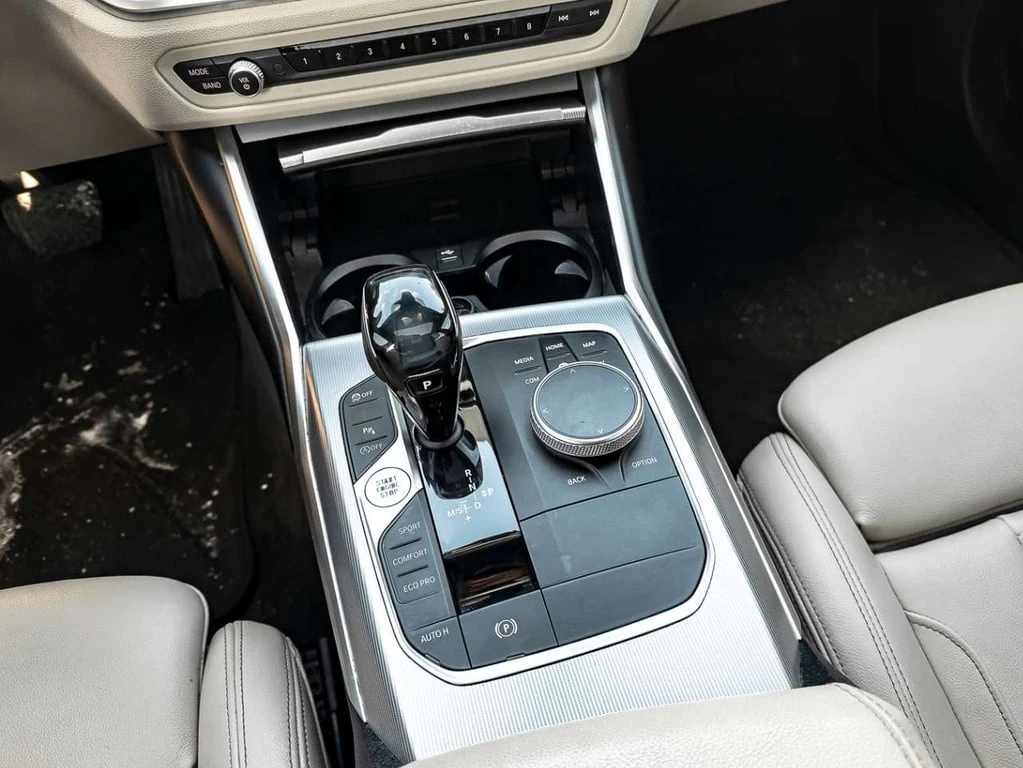 BMW 330 * xDrive * CARFAX * ���� �� �� | Mobile.bg � ����������� 14