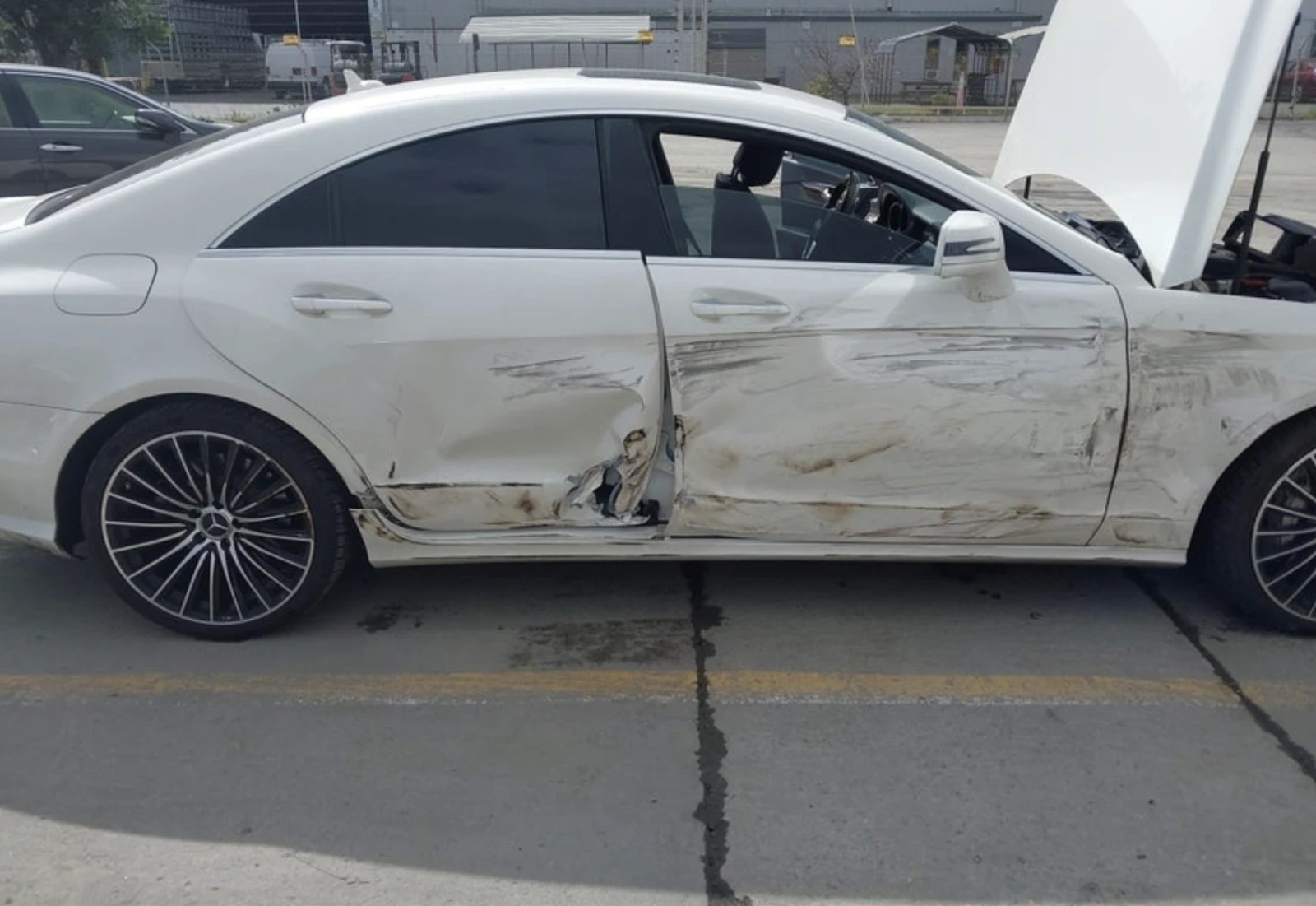 Mercedes-Benz CLS 550 Amg line , снимка 5 - Автомобили и джипове - 53735087