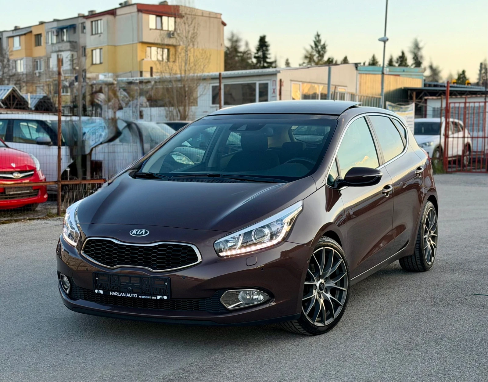 Kia Ceed 1.6i Premium Automatic Panorama 153хил Като Нова