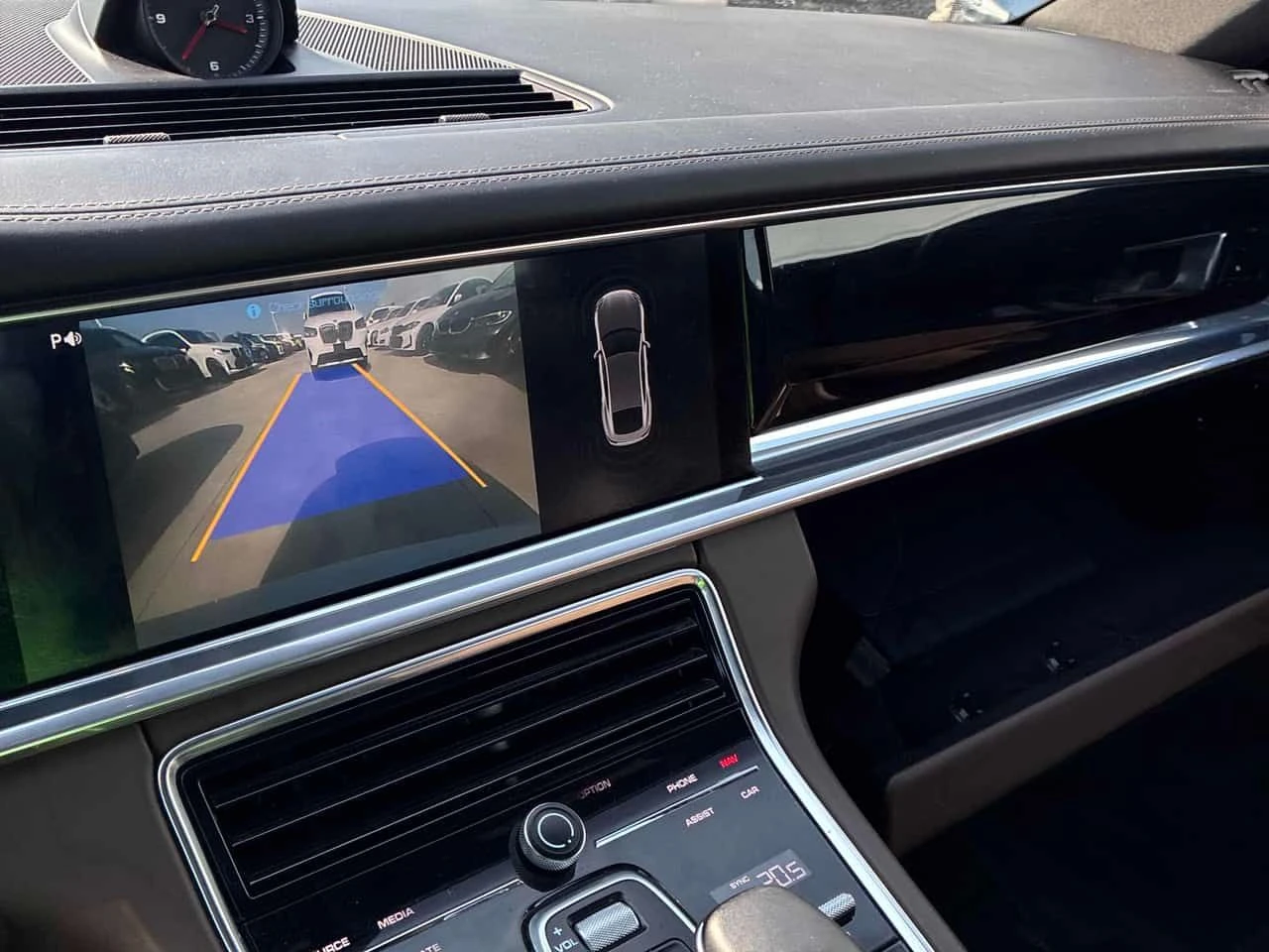 Porsche Panamera 4S  CARFAX, снимка 16 - Автомобили и джипове - 54172275