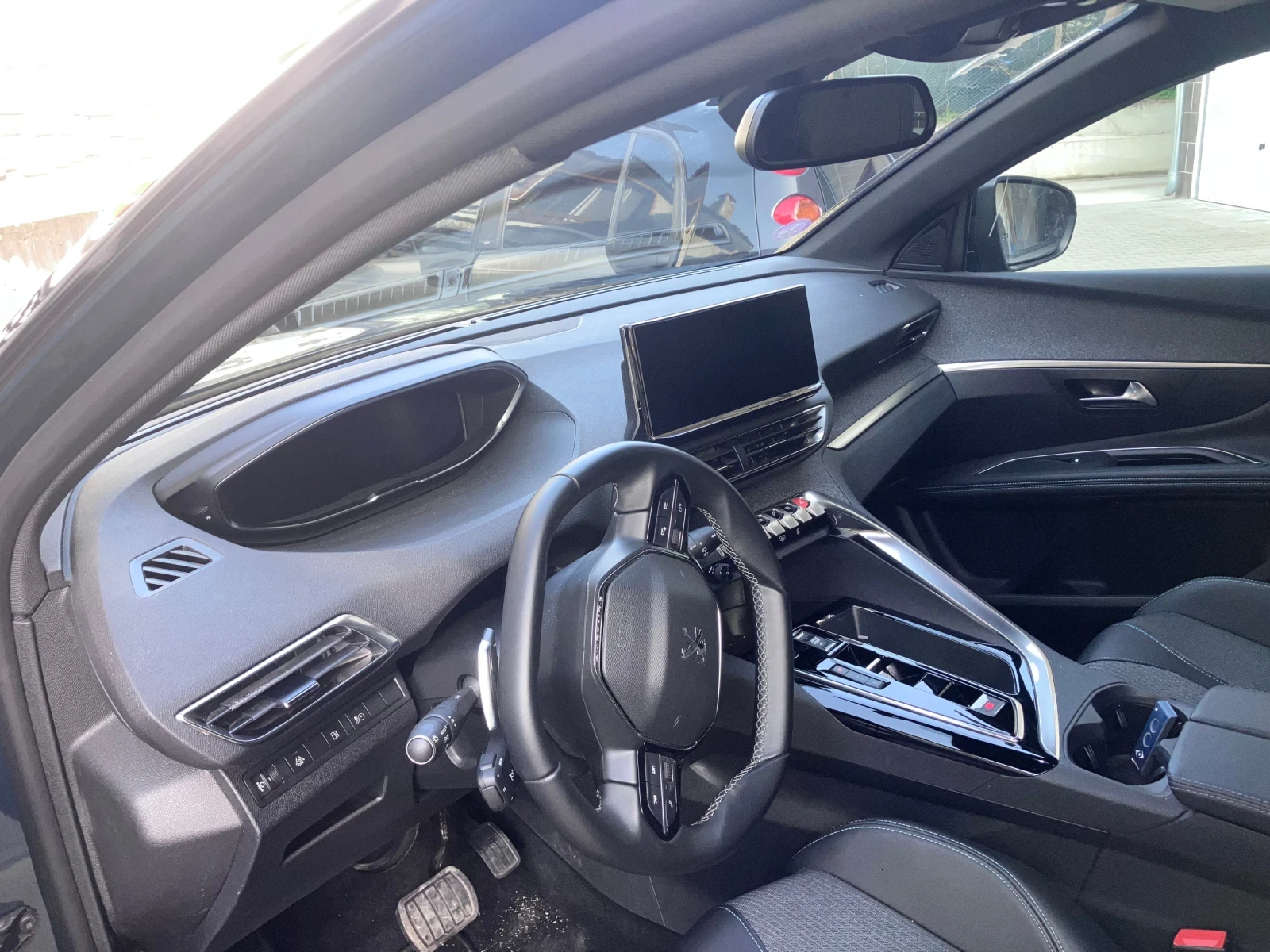 Peugeot 3008, снимка 5 - Автомобили и джипове - 54236510