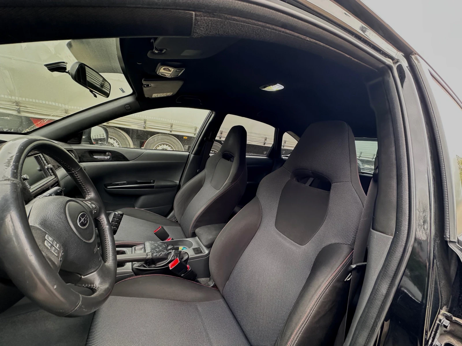 Subaru Impreza WRX, снимка 15 - Автомобили и джипове - 54326288