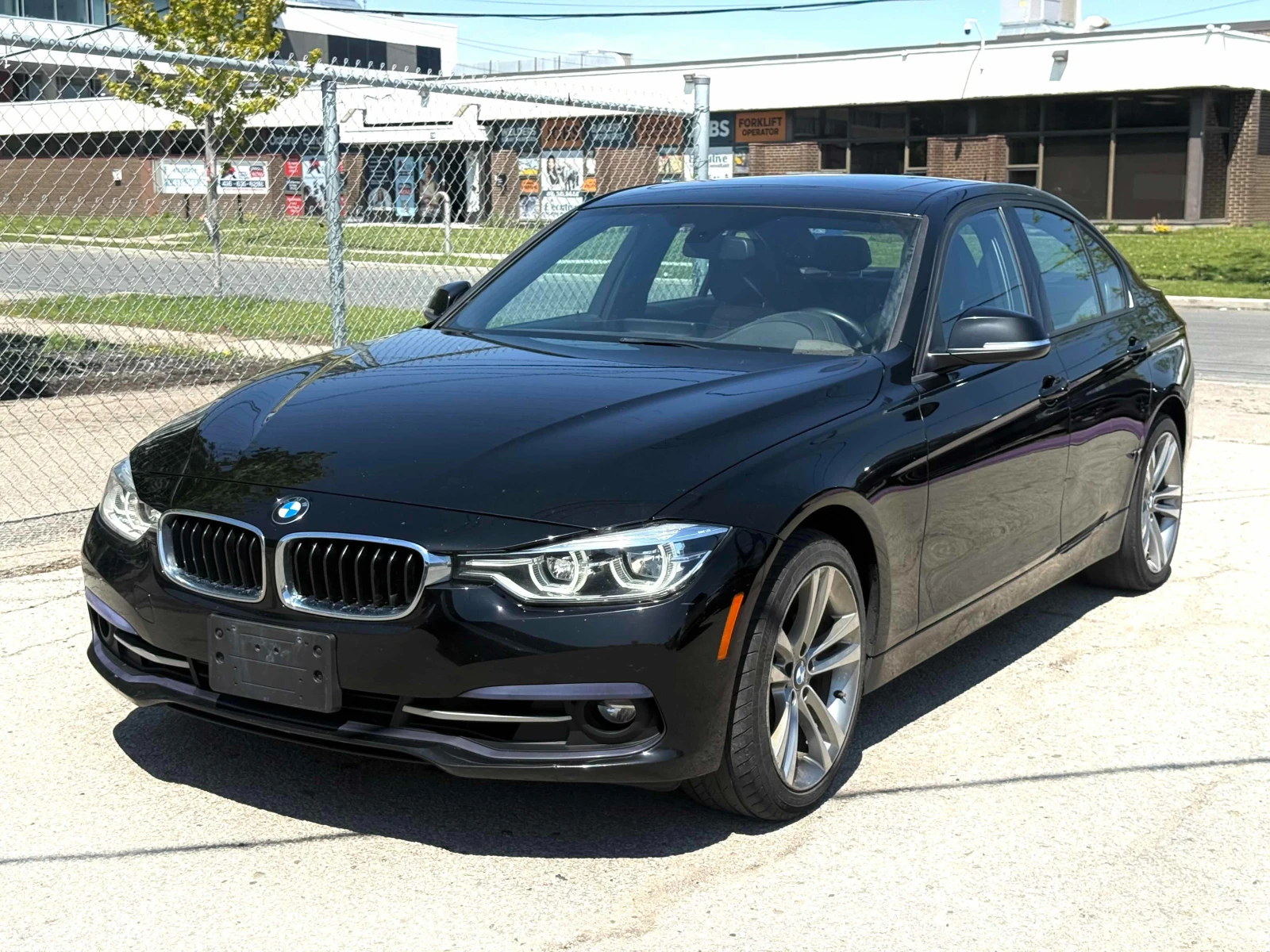 BMW 330 I * Xdrive Camera* Navi* Led*  | Mobile.bg � ����������� 3