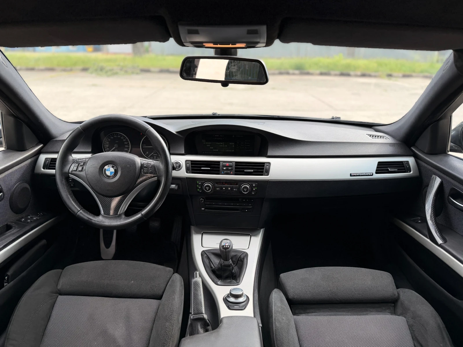 BMW 320 BMW 320D М-пакет / АЛКАНТАРА / РЕКАРО / ИТАЛИЯ, снимка 11 - Автомобили и джипове - 54991351