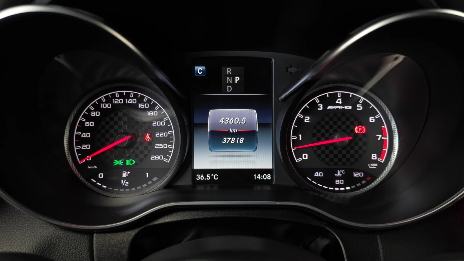 Mercedes-Benz C 43 AMG 4MATIC Coupe, снимка 8 - Автомобили и джипове - 55624926
