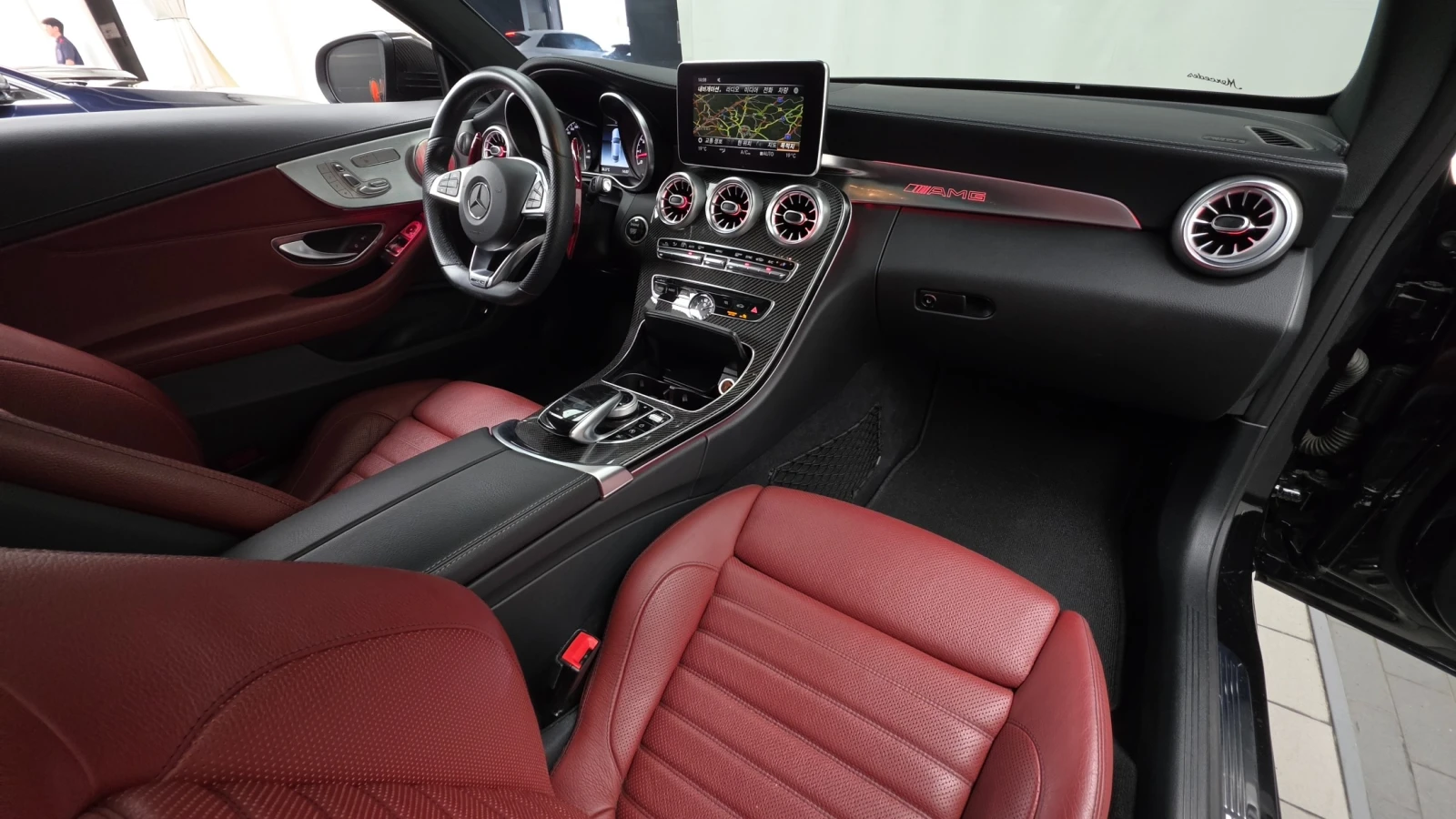 Mercedes-Benz C 43 AMG 4MATIC Coupe, снимка 7 - Автомобили и джипове - 55624926