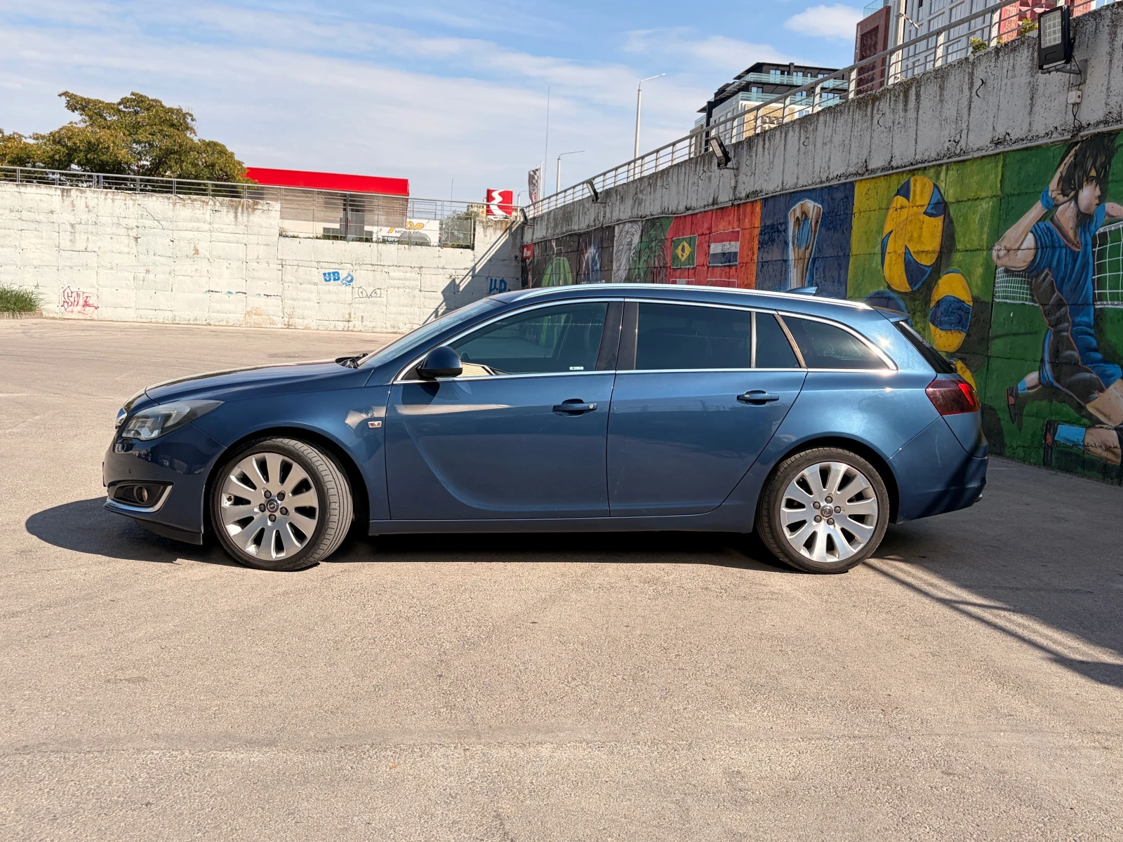 Opel Insignia 2.0 CDTI, снимка 6 - Автомобили и джипове - 56209183