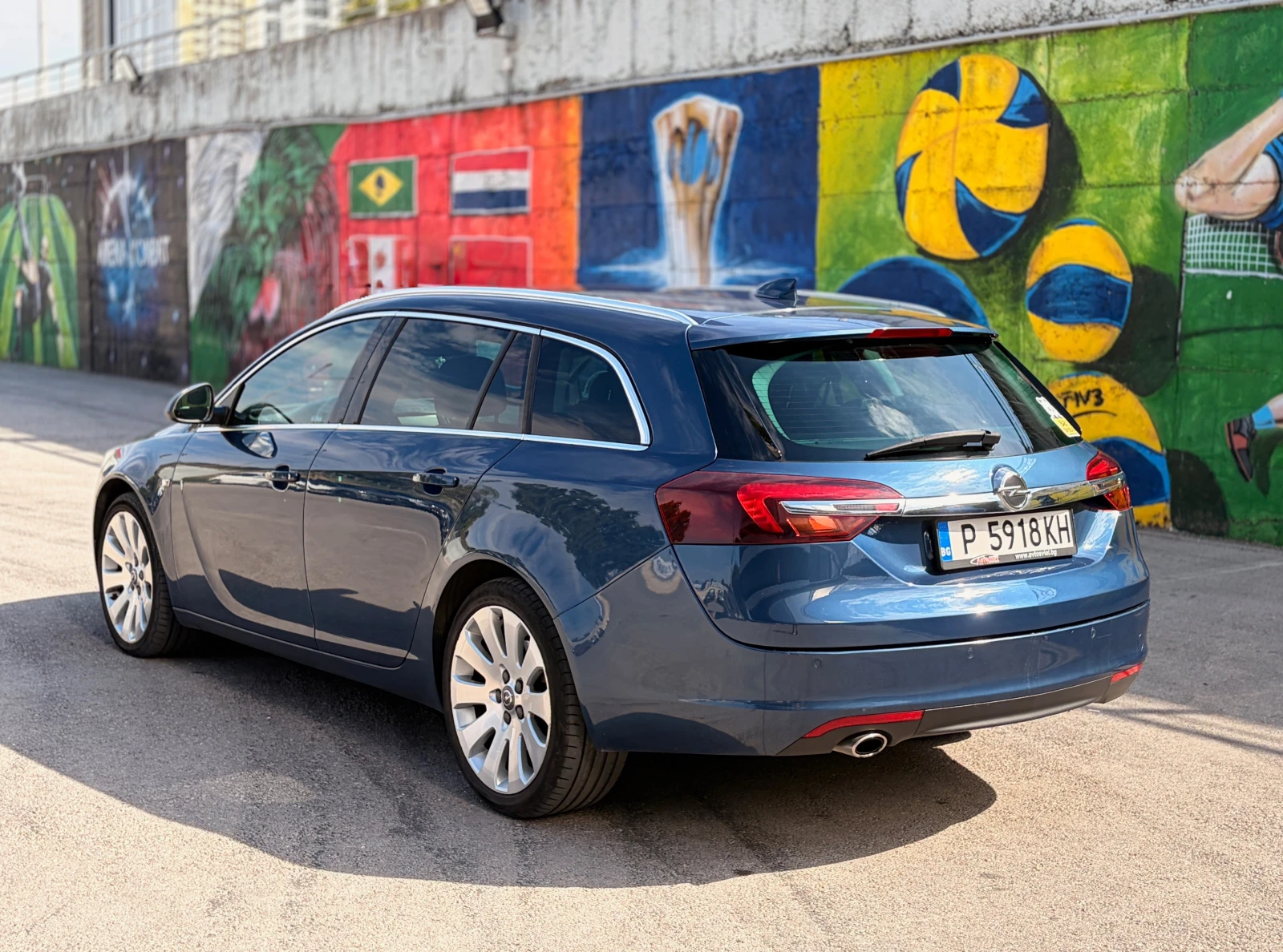 Opel Insignia 2.0 CDTI, снимка 4 - Автомобили и джипове - 56209183
