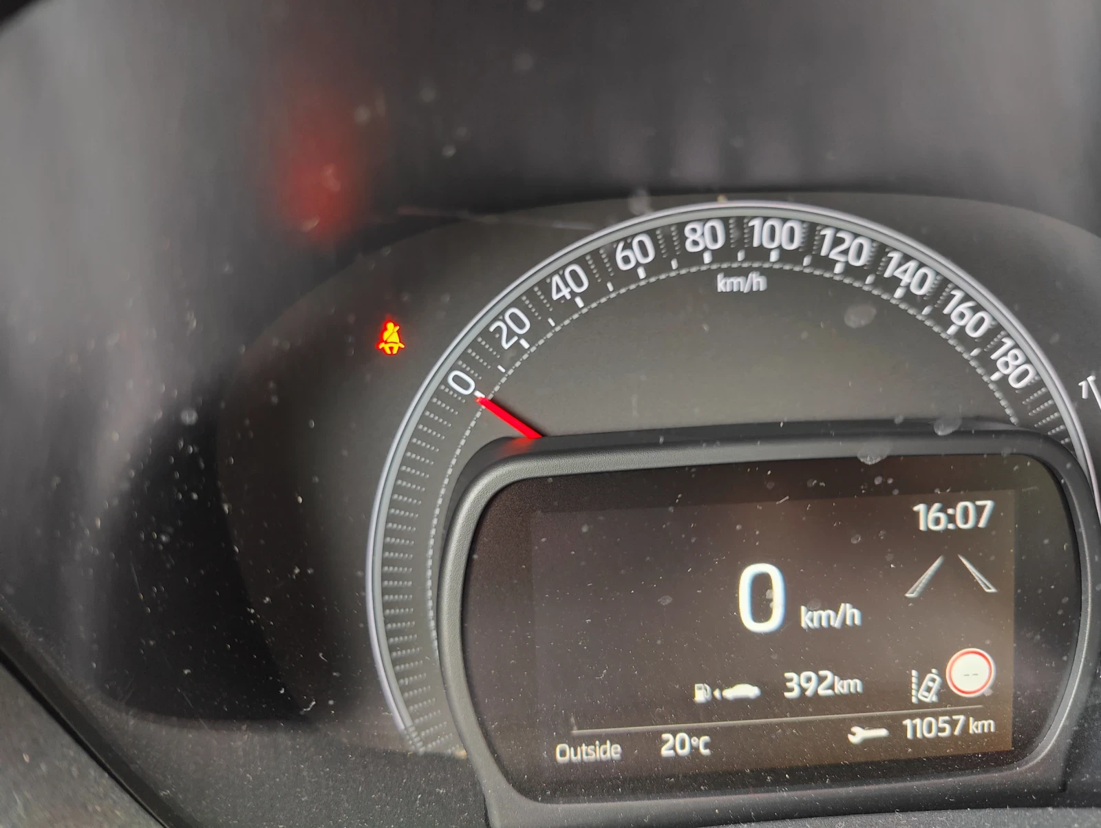 Toyota Aygo Х, снимка 5 - Автомобили и джипове - 56234394