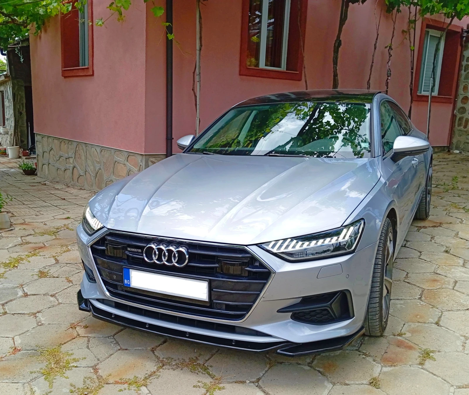 Audi A7 40 TDI, снимка 2 - Автомобили и джипове - 56330339