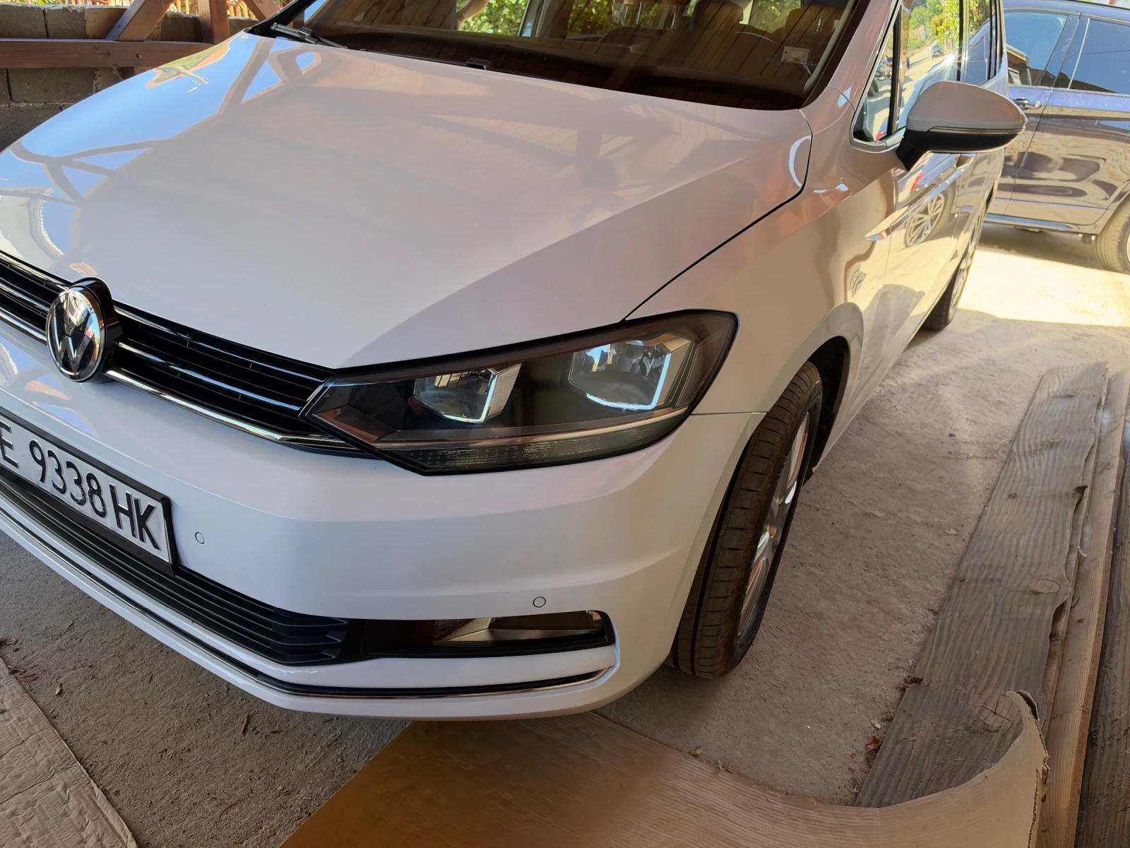 VW Touran 2.0 TDI, снимка 5 - Автомобили и джипове - 56396403