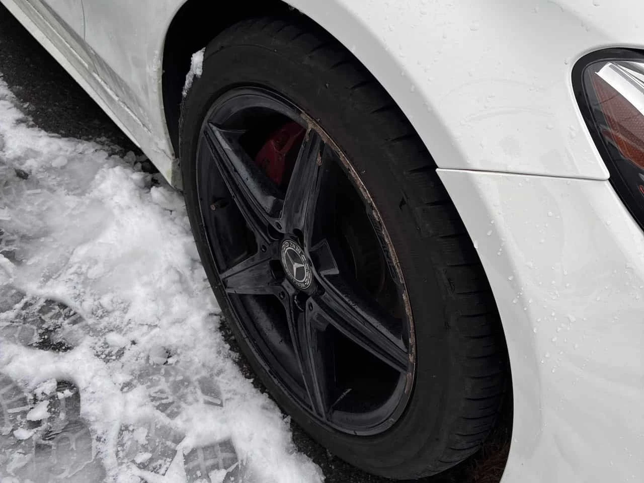 Mercedes-Benz C 300 4MATIC COUPE | CARFAX | ����� �� ����������� | Mobile.bg � ����������� 6