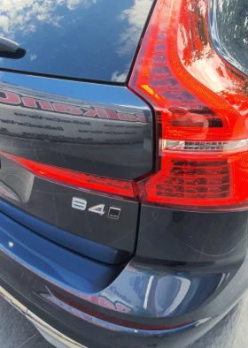 Volvo XC60 B4(D)Mild Hybrid AWD, снимка 6