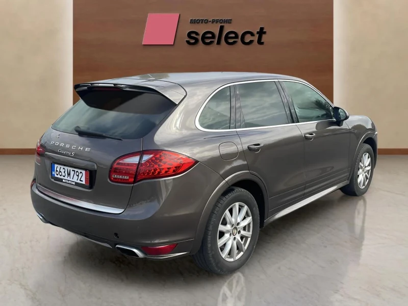 Porsche Cayenne 4.8 I, снимка 5 - Автомобили и джипове - 50382305