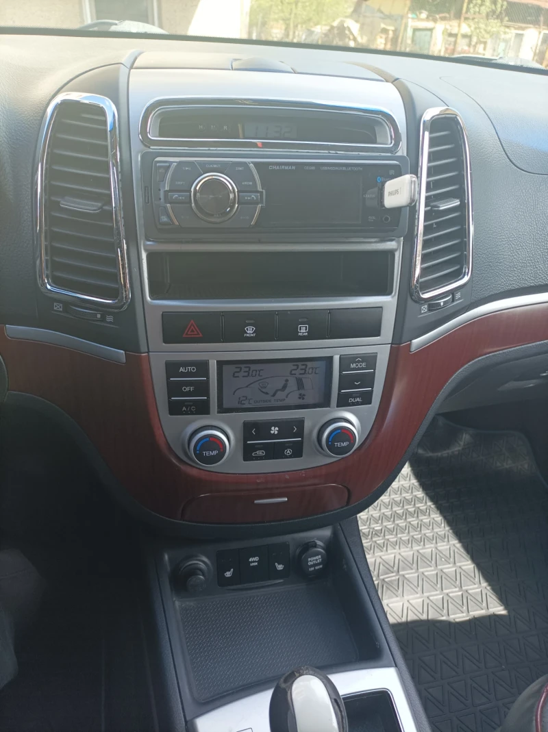 Hyundai Santa fe, снимка 11 - Автомобили и джипове - 52569938