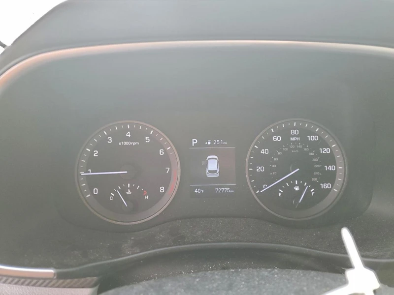 Hyundai Tucson 2.4l Limited, снимка 9 - Автомобили и джипове - 53193946